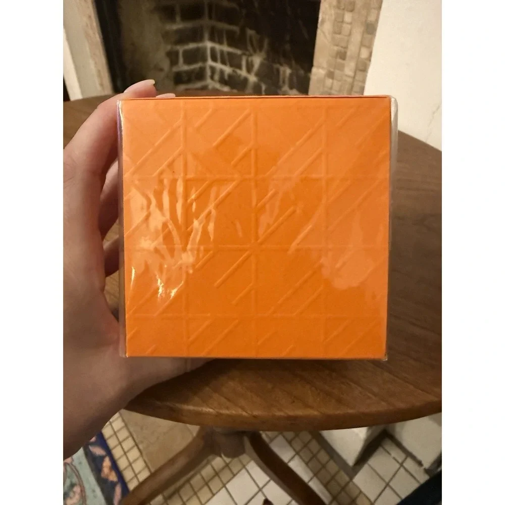 Tory‎ Burch Body Cream by Tory Burch 6.5 oz / 190 ml New in Box -Hard to Find!